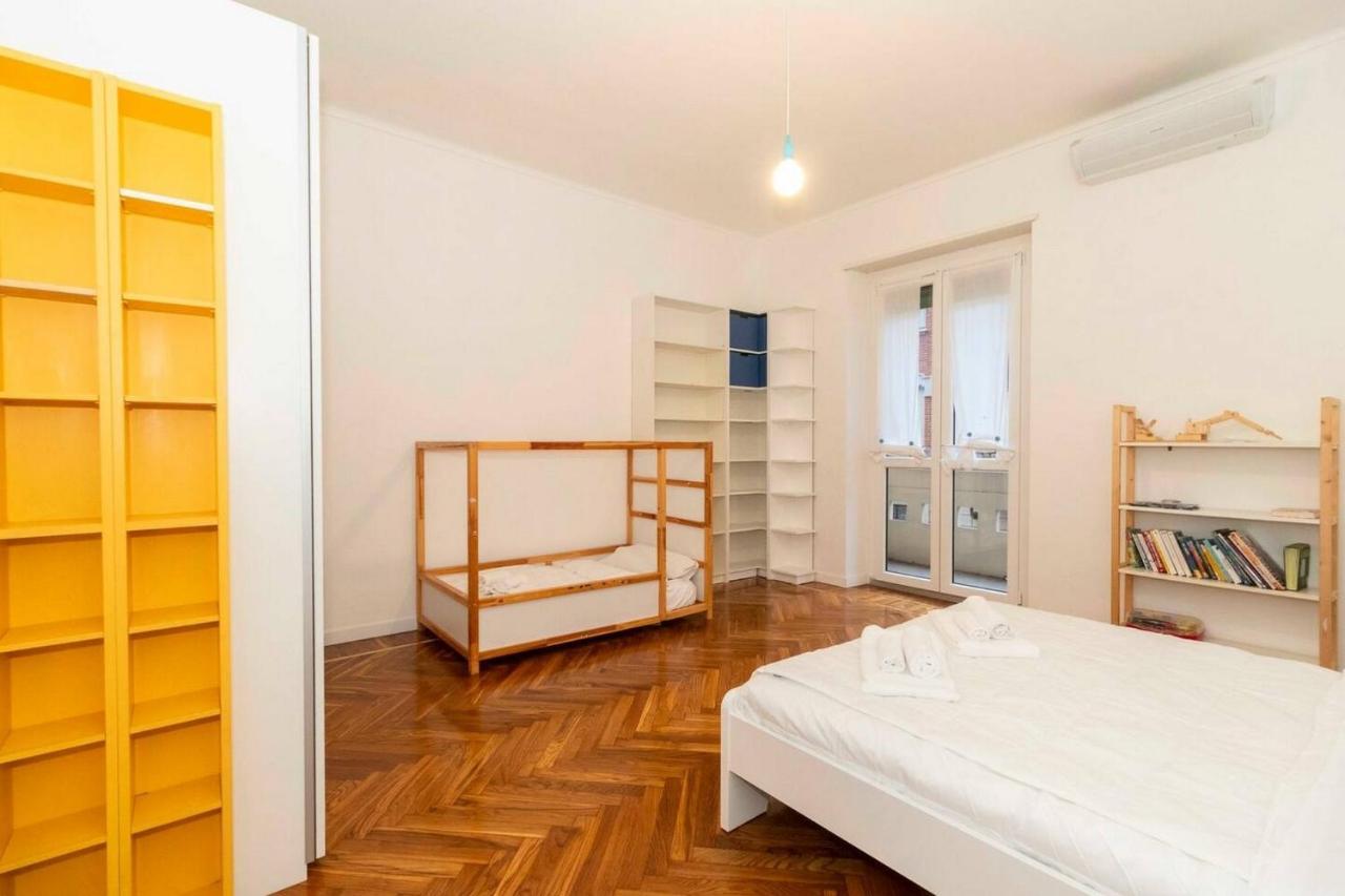 New! Cit Turin Elegant Apt With Parking Buitenkant foto