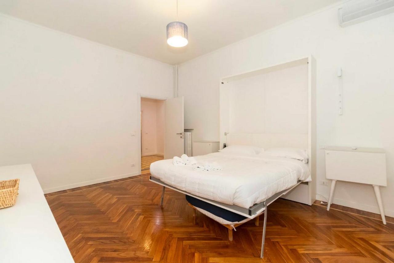 New! Cit Turin Elegant Apt With Parking Buitenkant foto