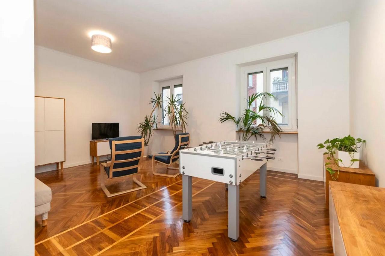 New! Cit Turin Elegant Apt With Parking Buitenkant foto