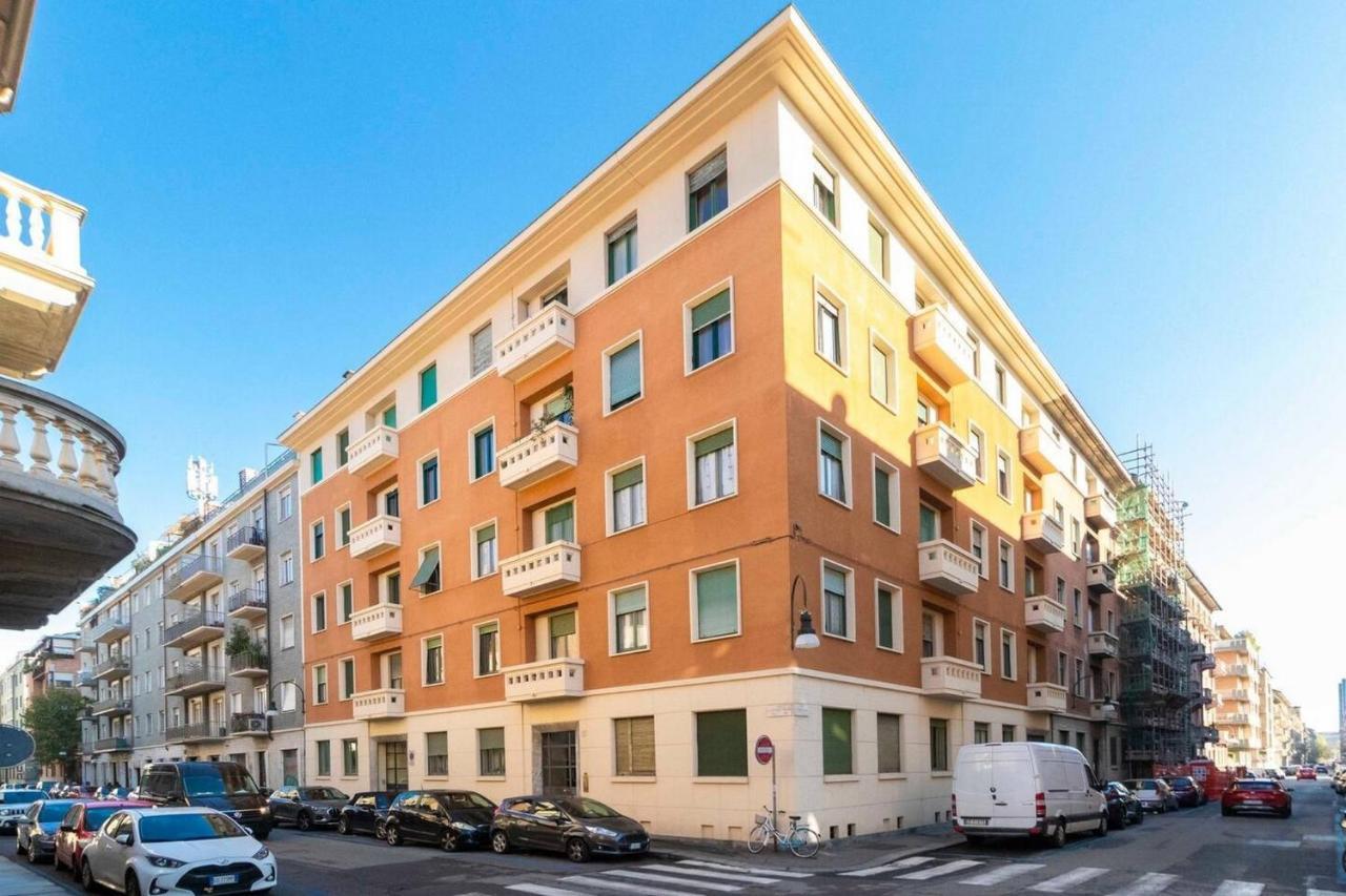 New! Cit Turin Elegant Apt With Parking Buitenkant foto